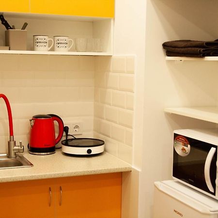 Світло Цілодобово Apartments In The City Center Lviv Buitenkant foto