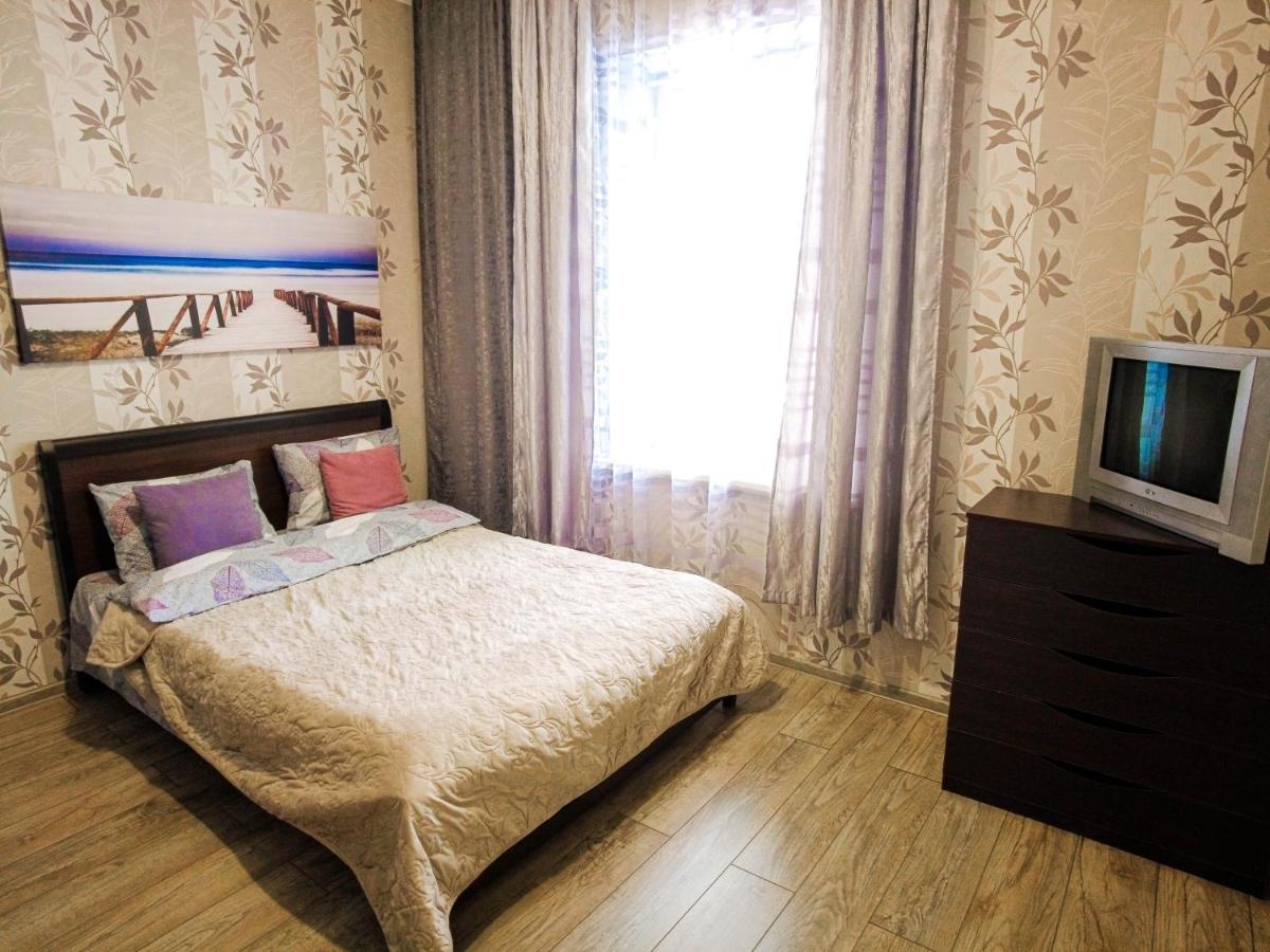 Світло Цілодобово Apartments In The City Center Lviv Buitenkant foto